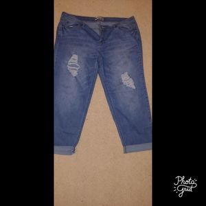 Ripped Boyfriend Jeans